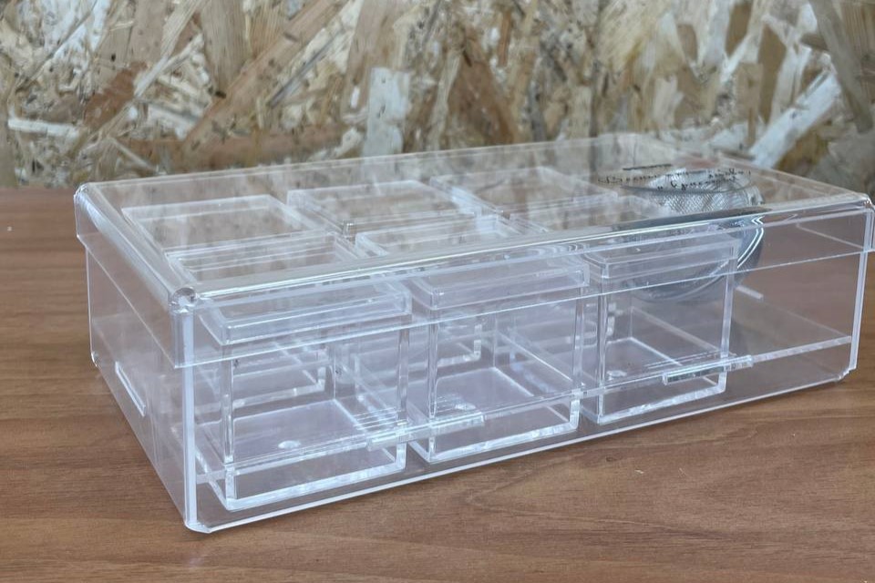 Коробочка из акрила